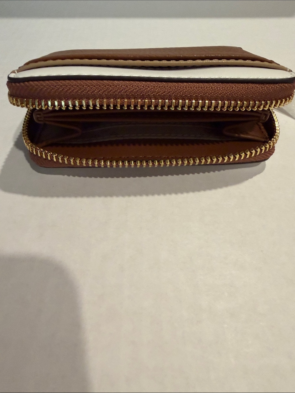 Michael Kors Brown, White & Tan Pebbled Leather Zip Card Wallet - Picture 3 of 3